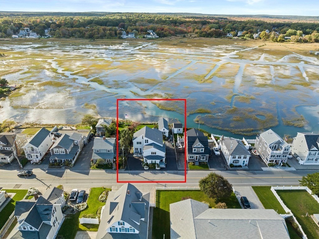 99 Bay Avenue (Weekly Summer Rent