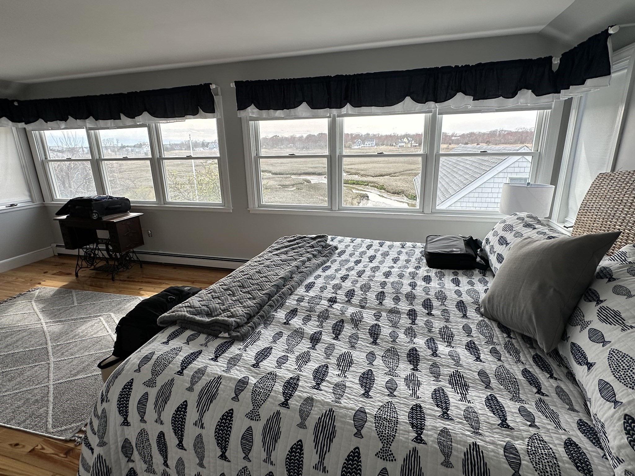 99 Bay Avenue (Weekly Summer Rent