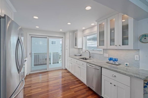 272 Central Ave