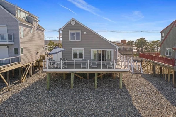 272 Central Ave