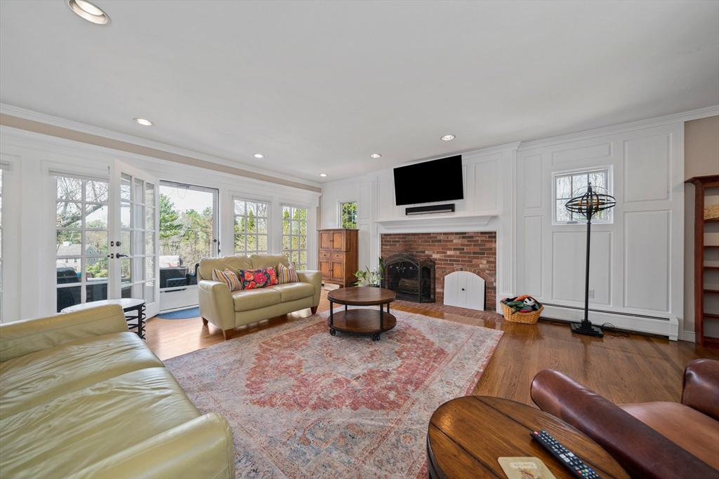 47 Arrowhead Road