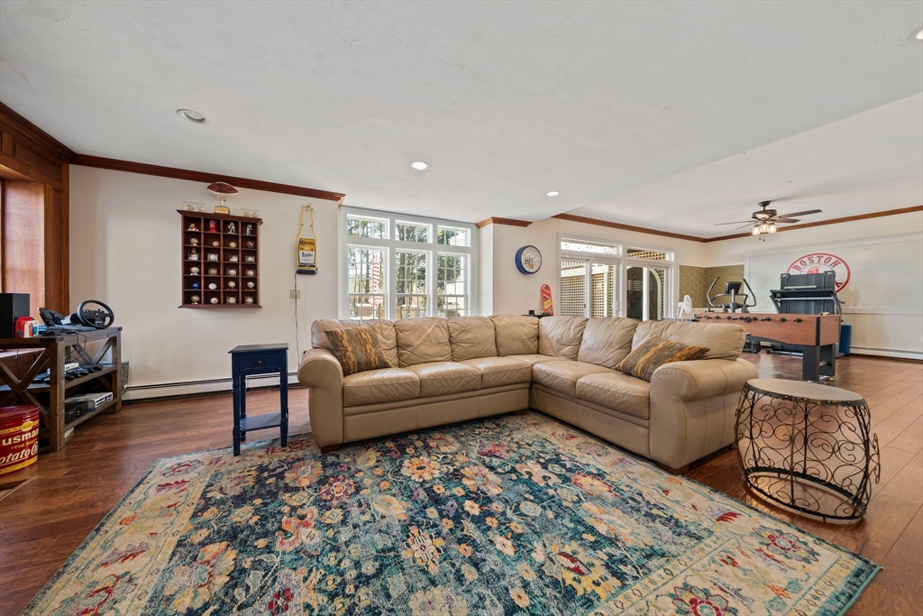 47 Arrowhead Road