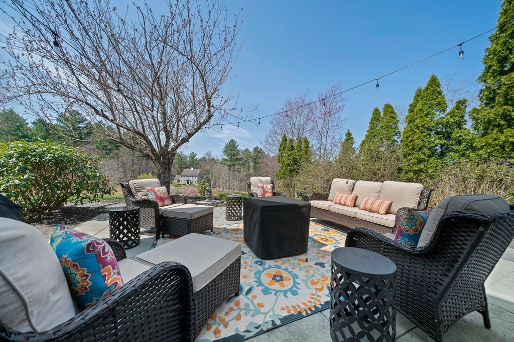 47 Arrowhead Road