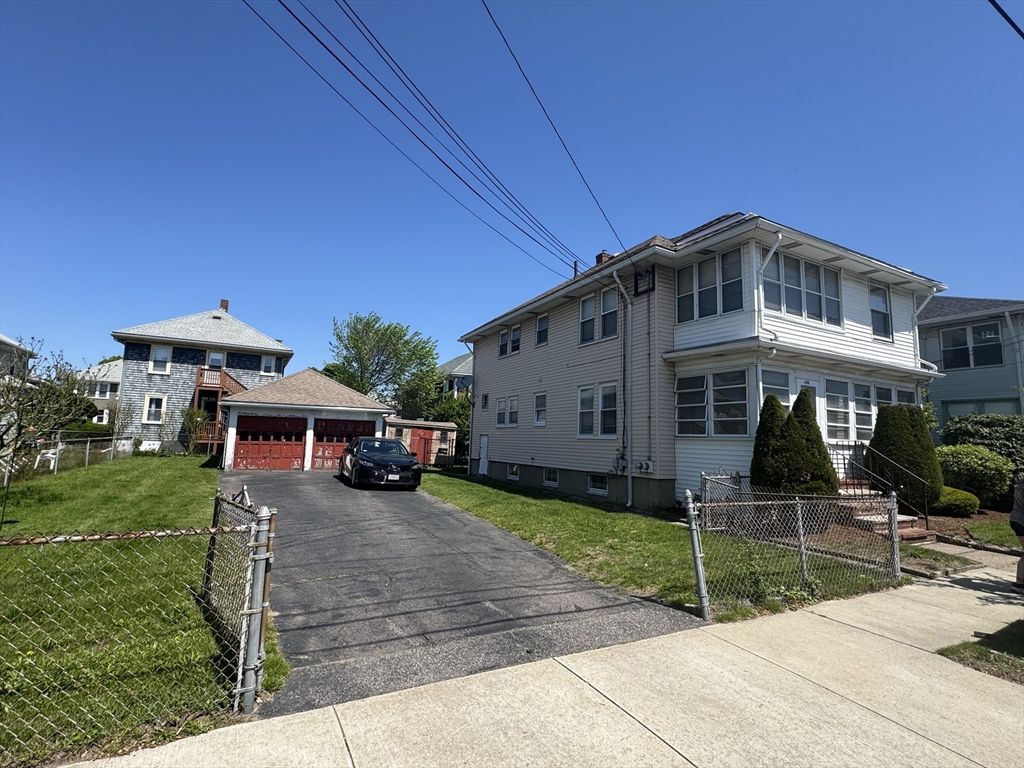 252-256 Billings Street