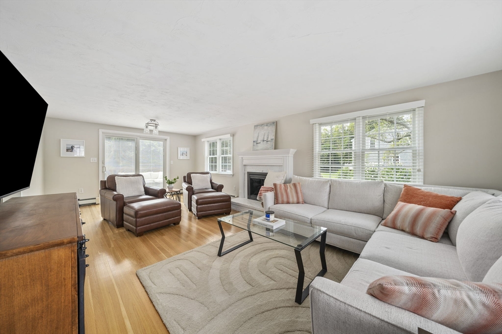 112 Woodlawn Circle