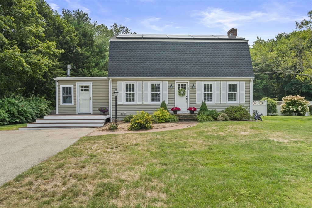 112 Woodlawn Circle