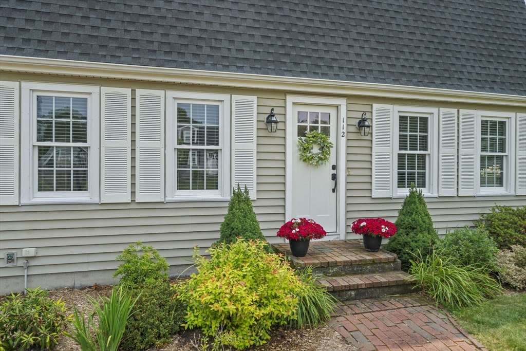 112 Woodlawn Circle