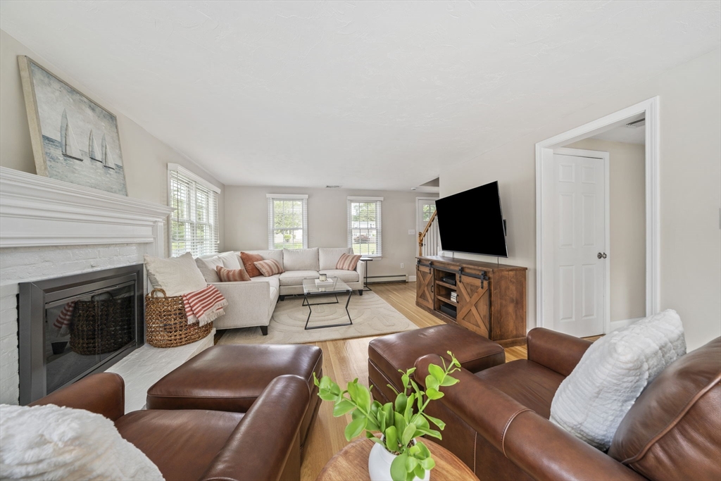 112 Woodlawn Circle