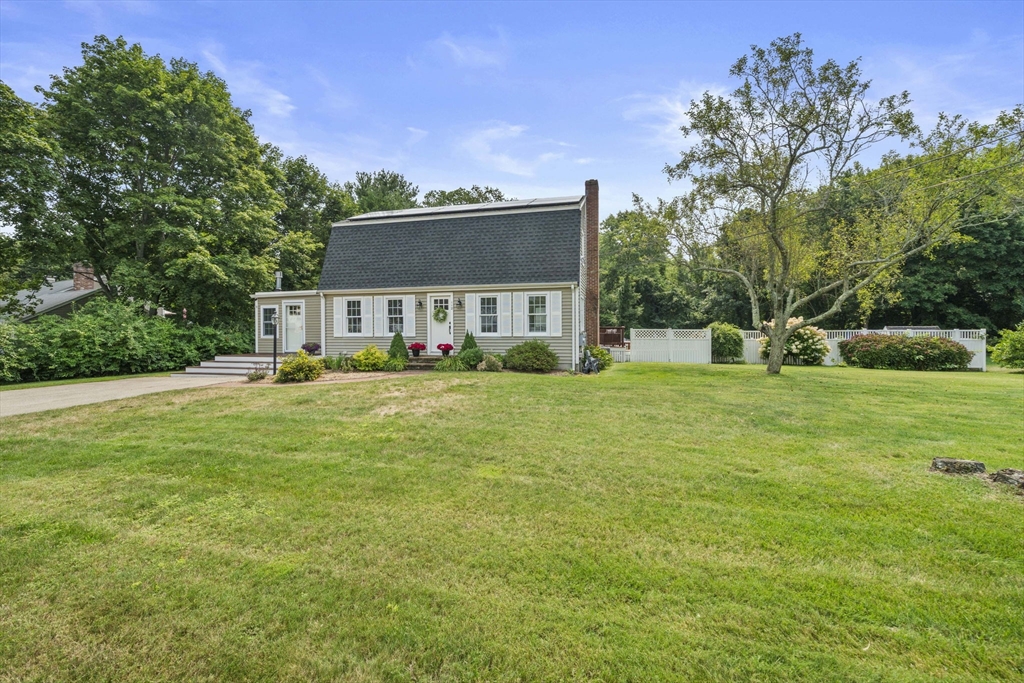 112 Woodlawn Circle
