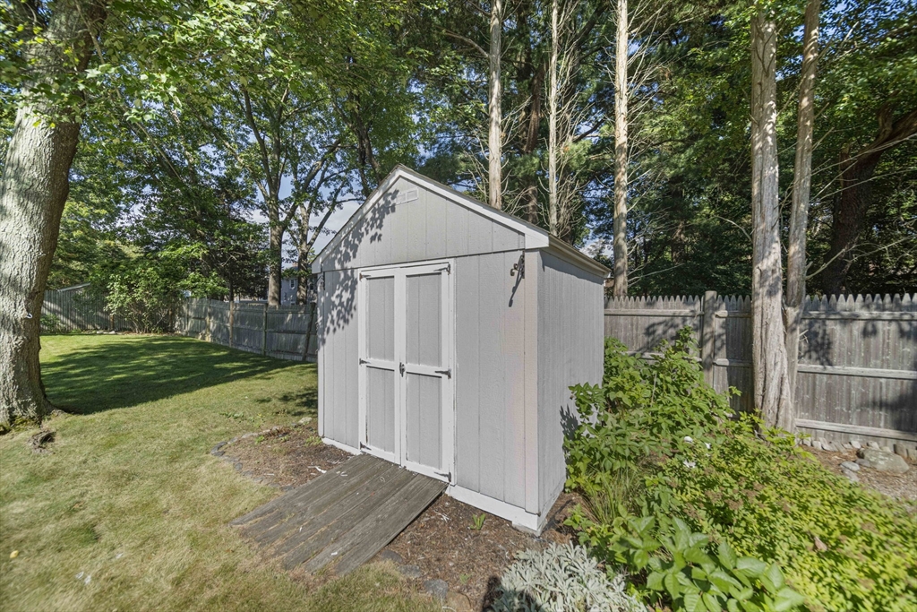 11 Liberty Road
