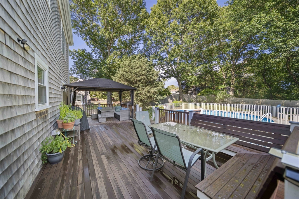 11 Liberty Road