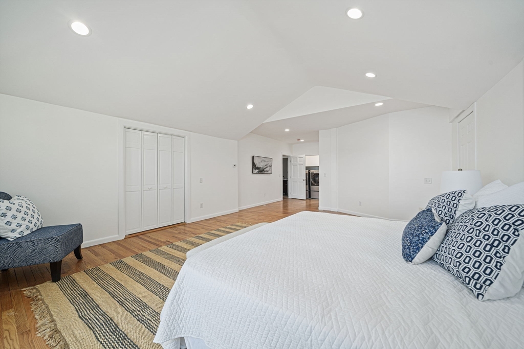 110 Damon's Point Road
