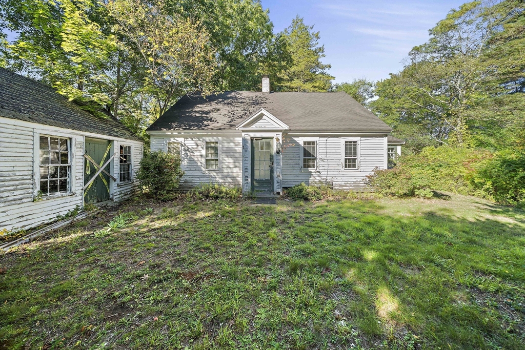 235 Main Street, Marshfield