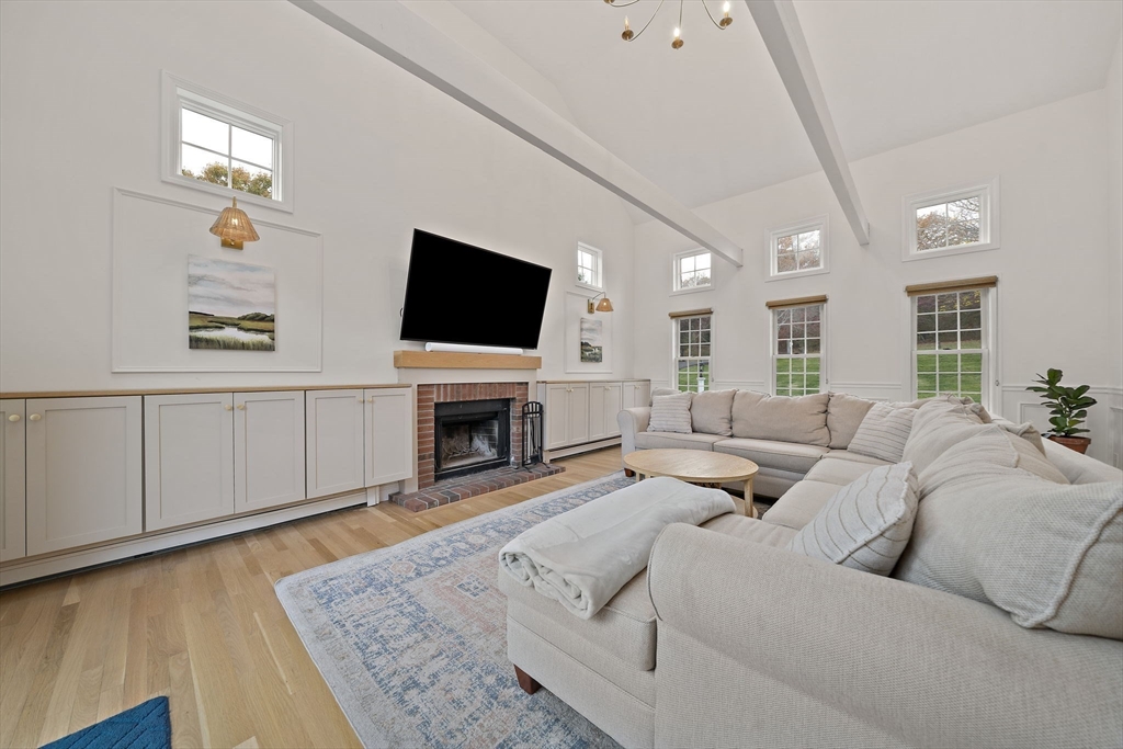 95 Telegraph Hill Road