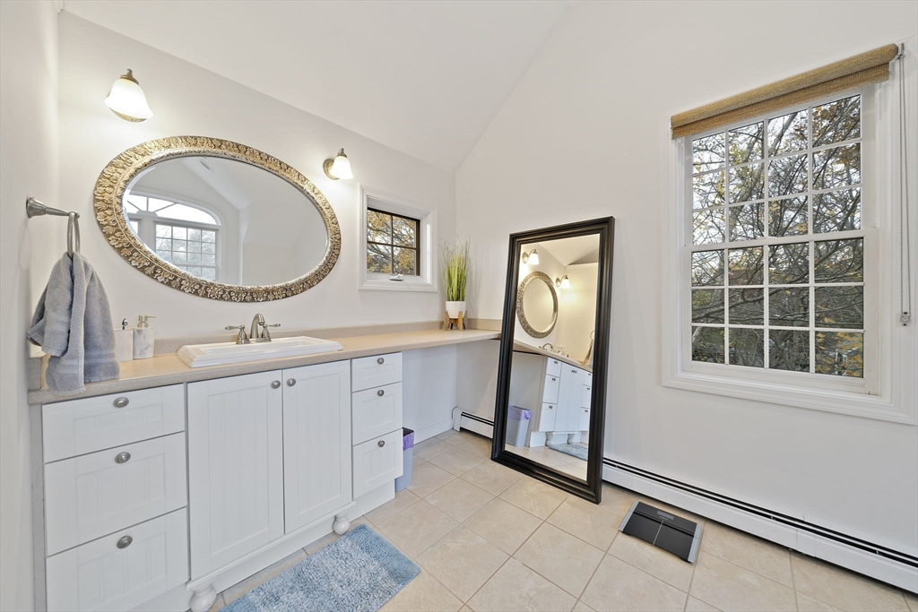 95 Telegraph Hill Road