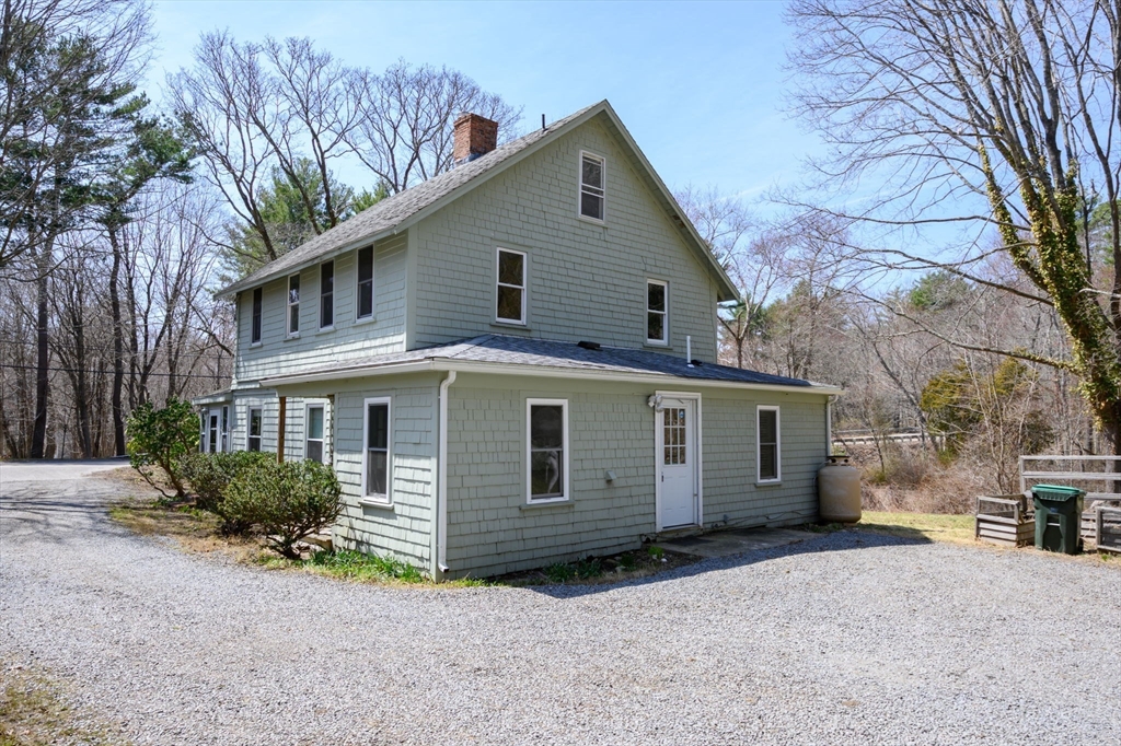 380 Main St