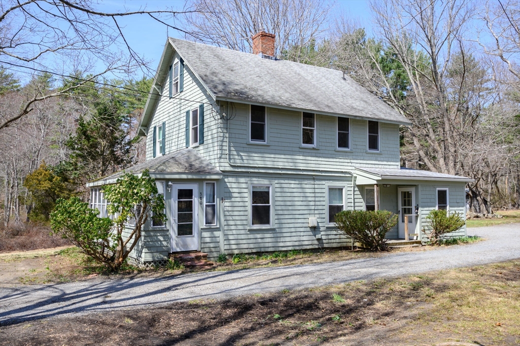 380 Main St