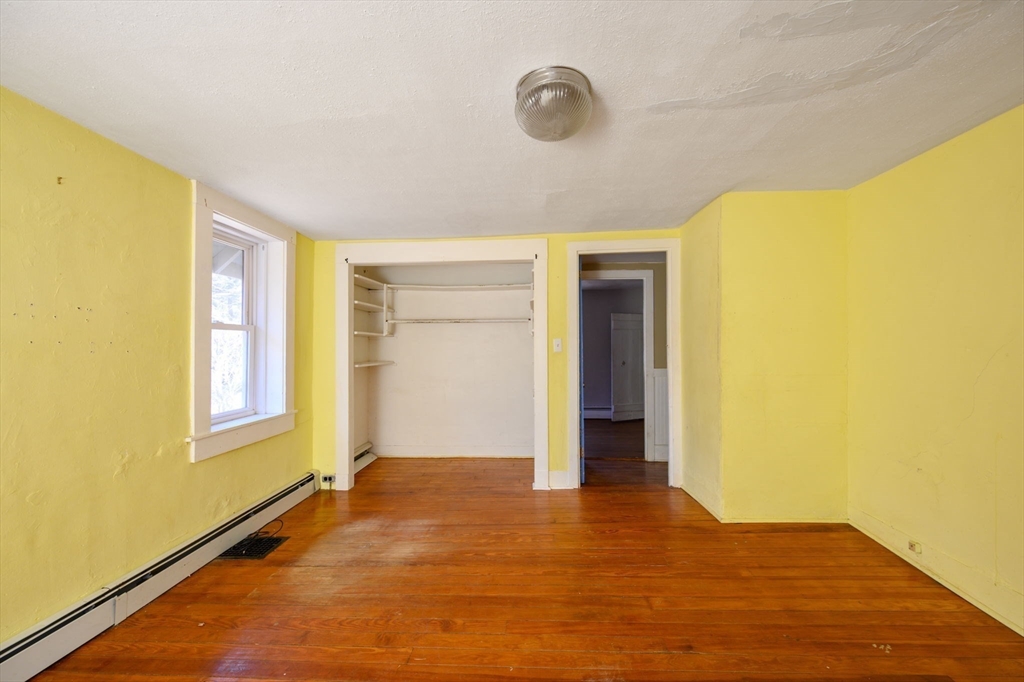 380 Main St