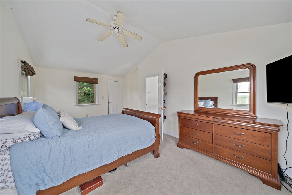 71 Webster Avenue