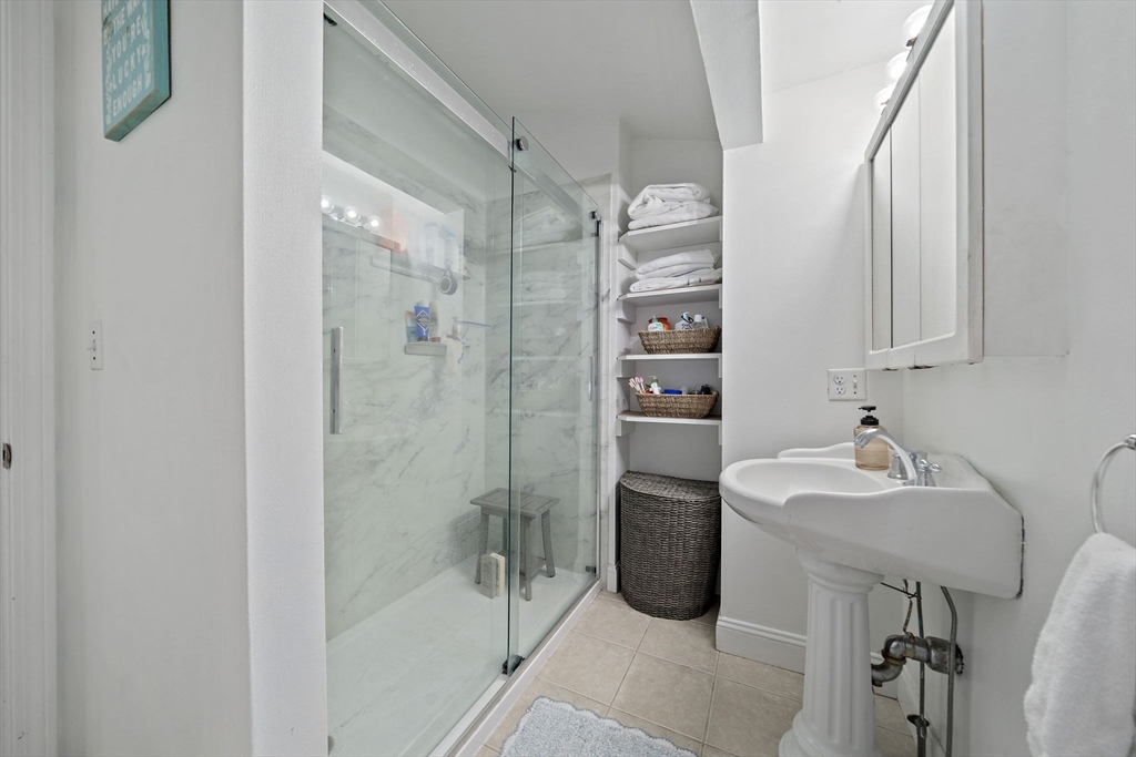 71 Webster Avenue