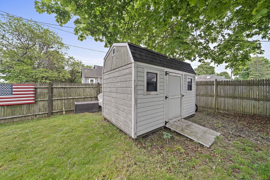 71 Webster Avenue