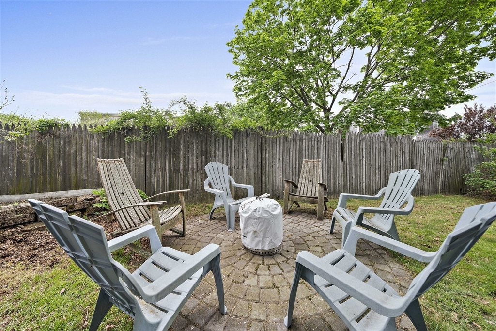 71 Webster Avenue