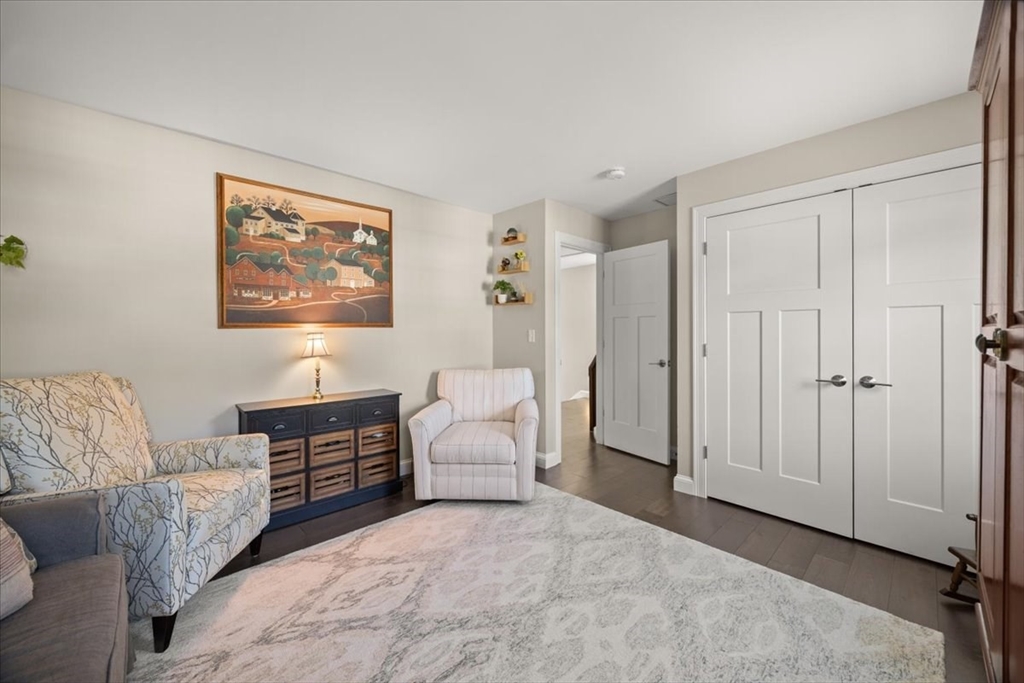 590 Washington Street # 7