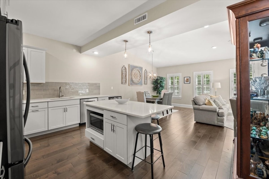 590 Washington Street # 7