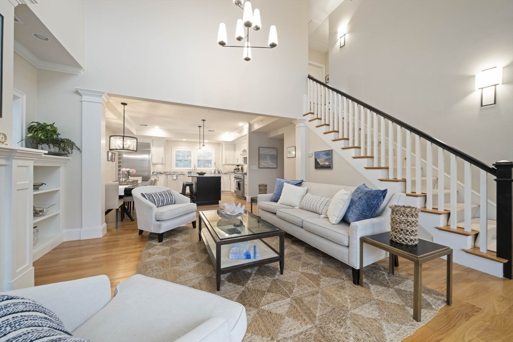 33 Central Avenue # 9