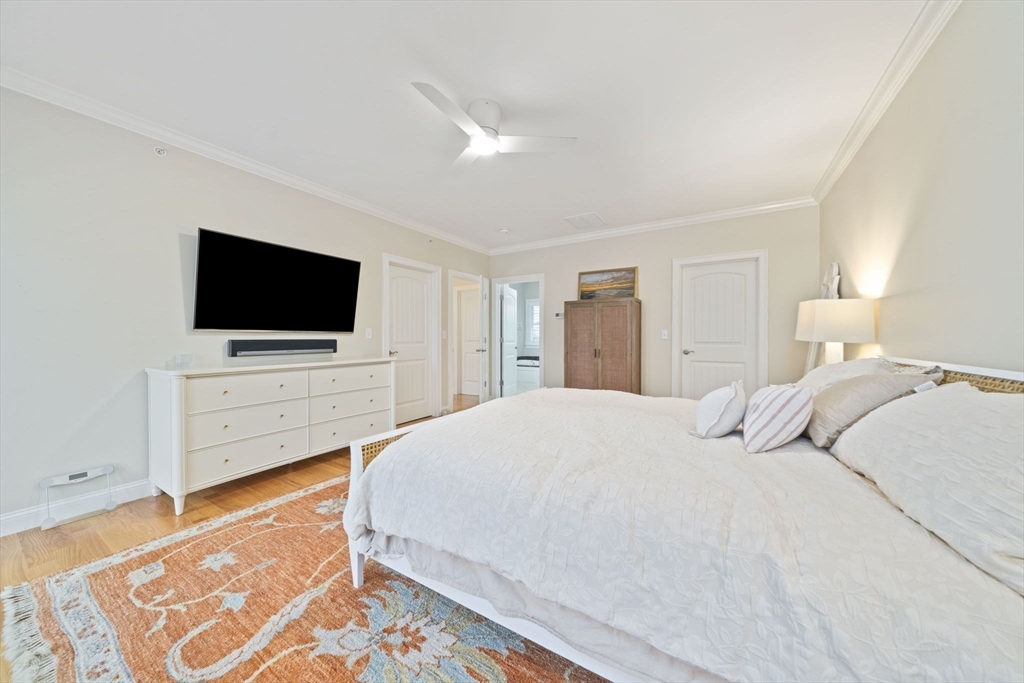 33 Central Avenue # 9
