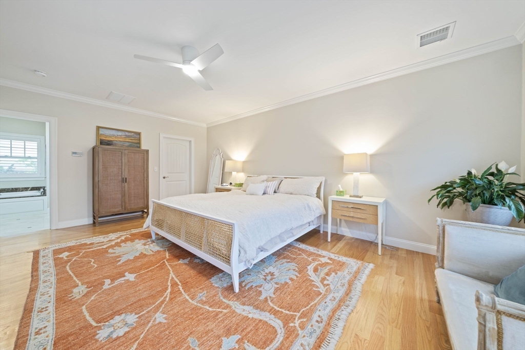 33 Central Avenue # 9