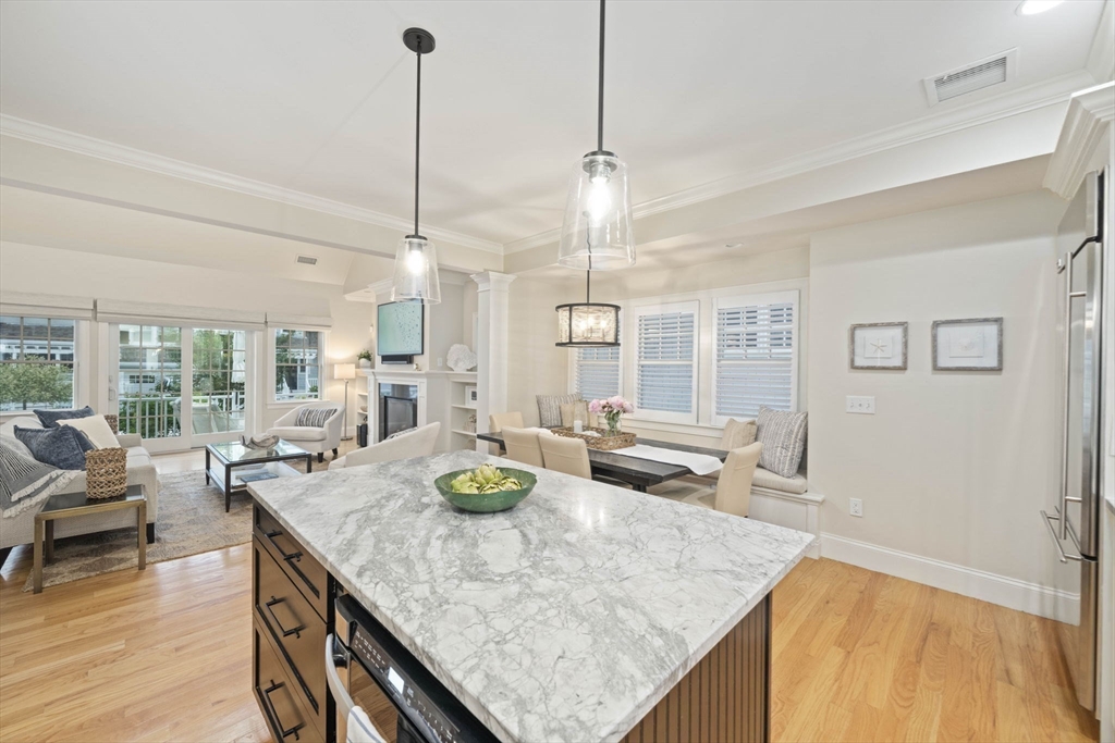 33 Central Avenue # 9