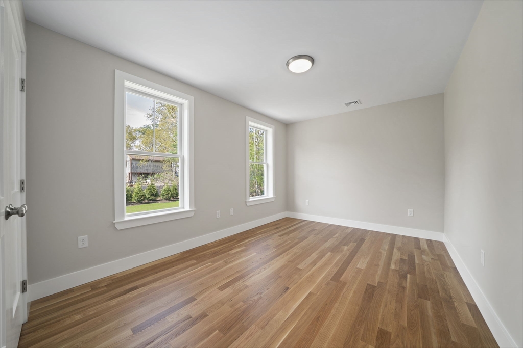 40 Signal Hill Rd
