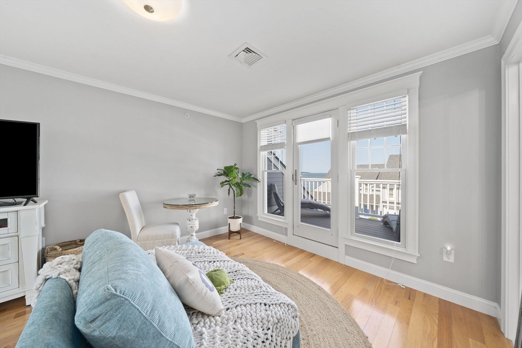 60 Robbins Road # 25