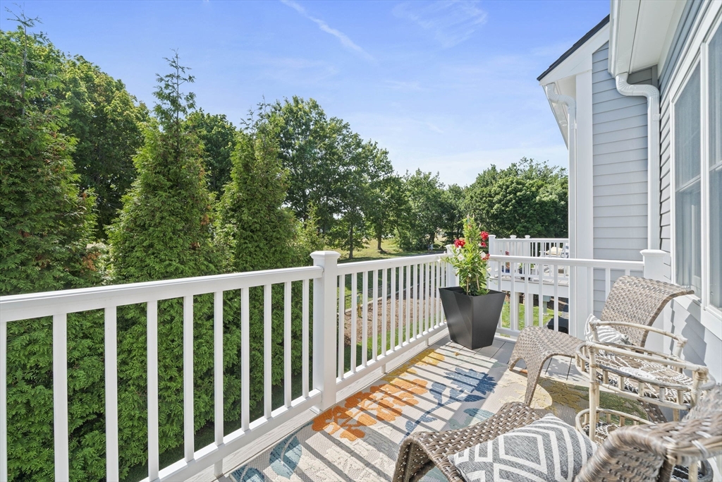 60 Robbins Road # 25