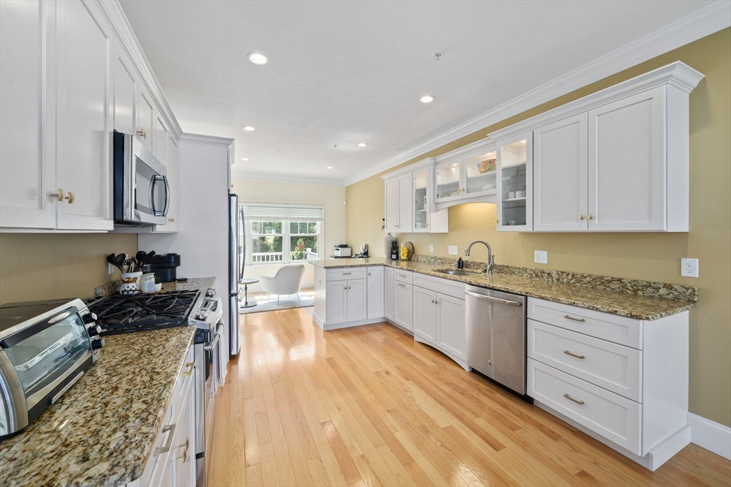 60 Robbins Road # 25