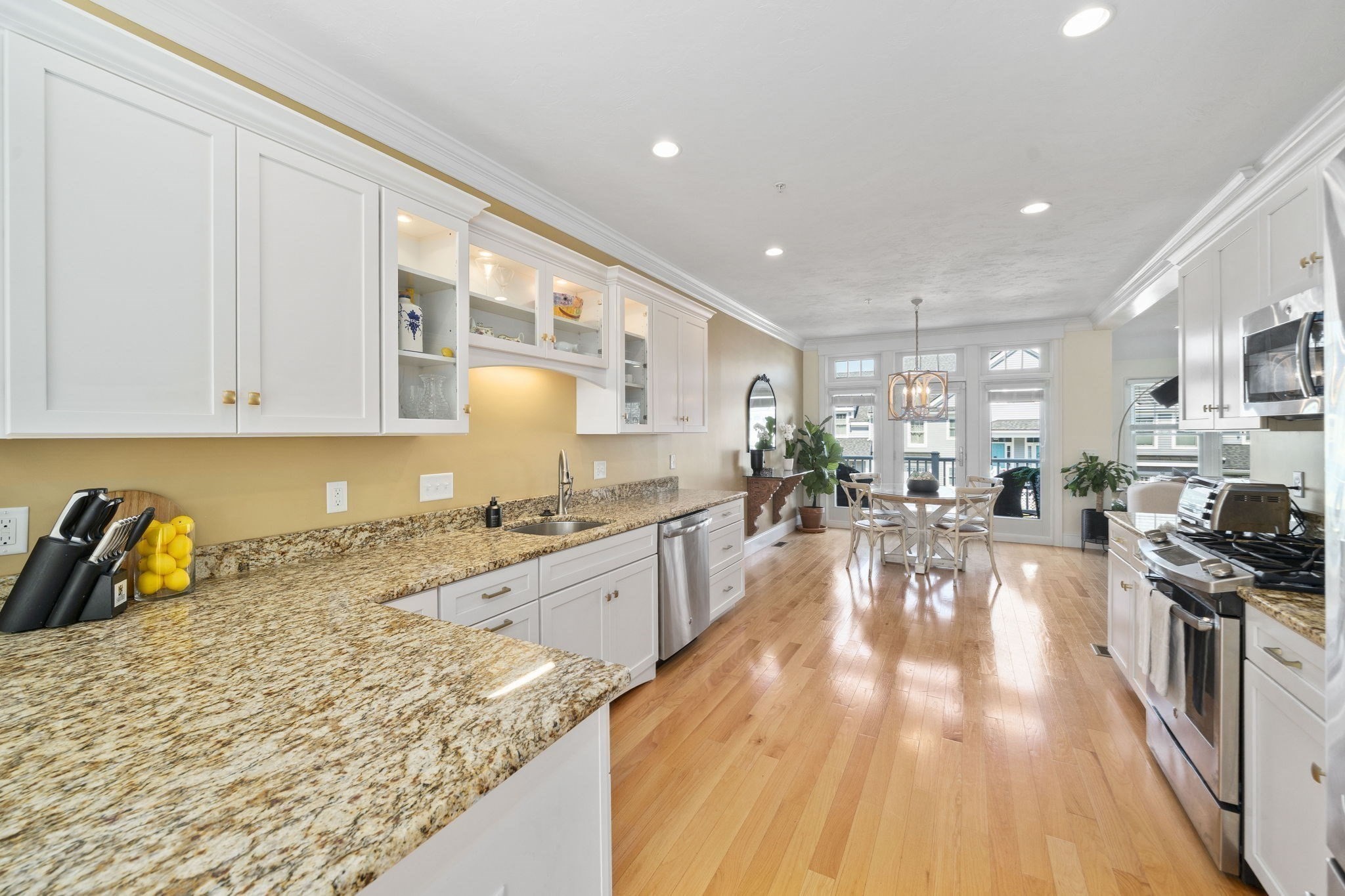 60 Robbins Road # 25