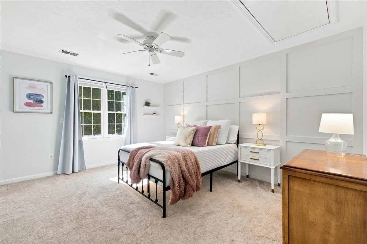 11 Evergreen Rd
