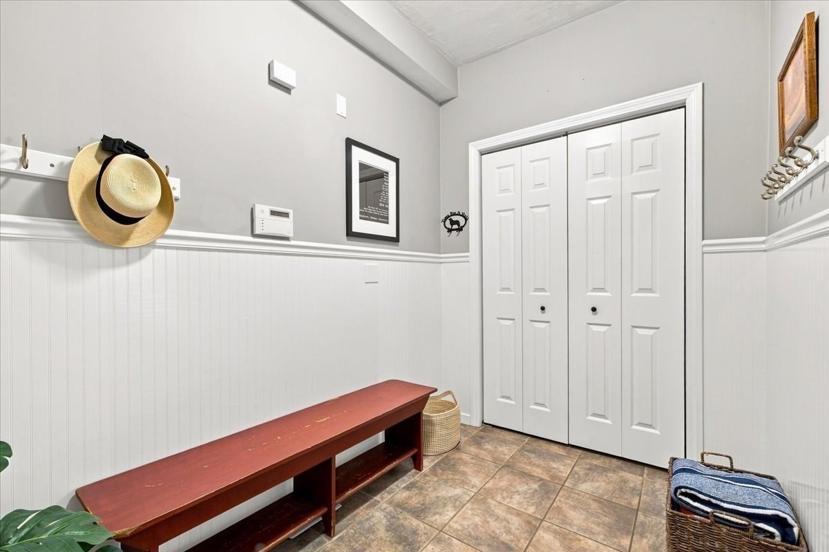 11 Evergreen Rd
