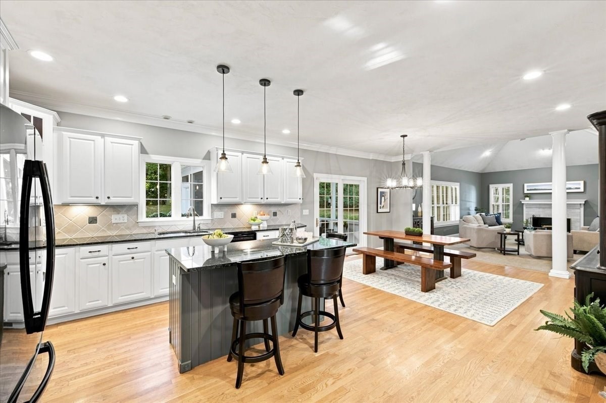 11 Evergreen Rd
