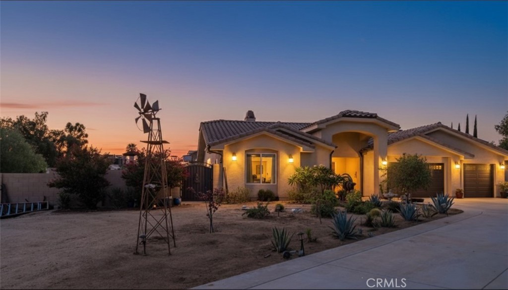 17165 Roosevelt Street