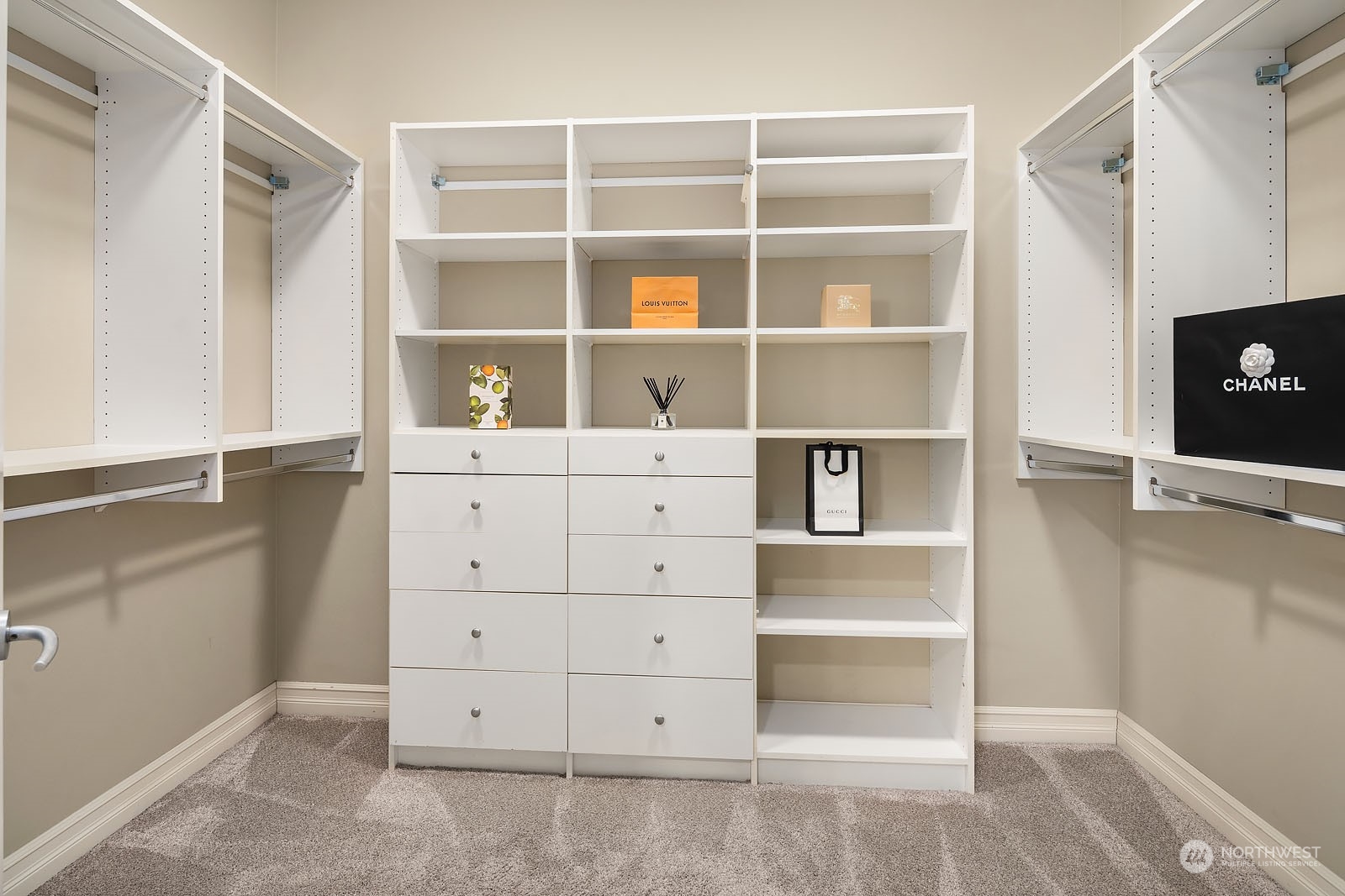 10398 NE 17th St Unit: 105