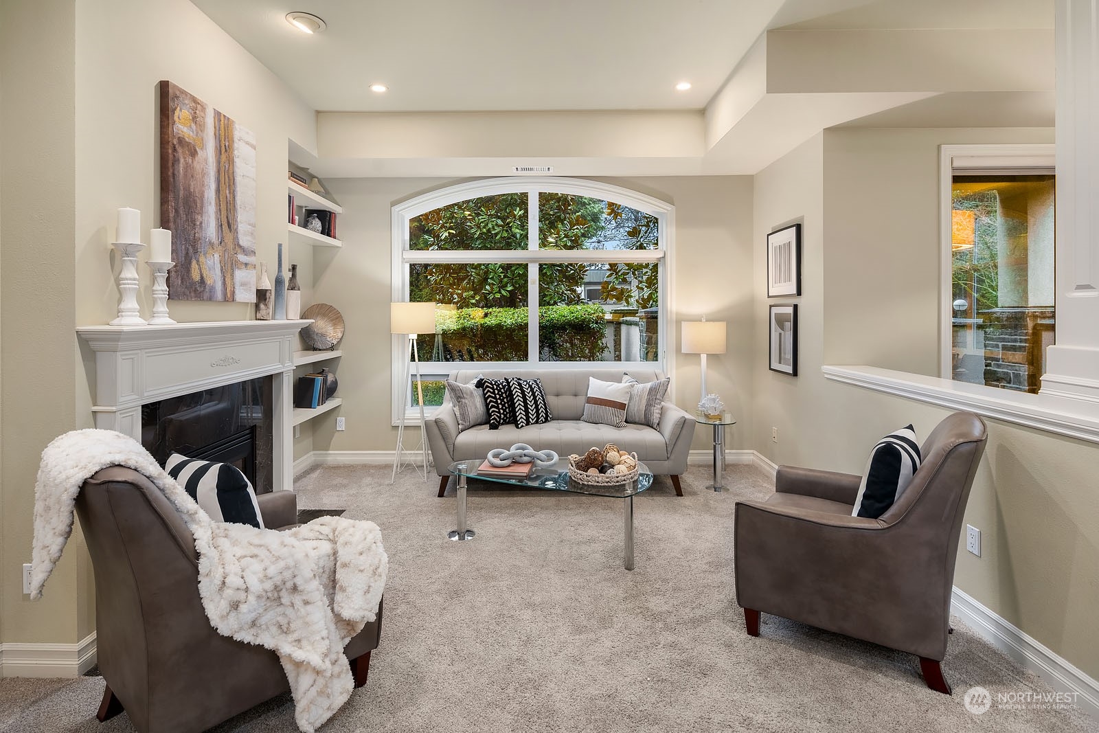 10398 NE 17th St Unit: 105