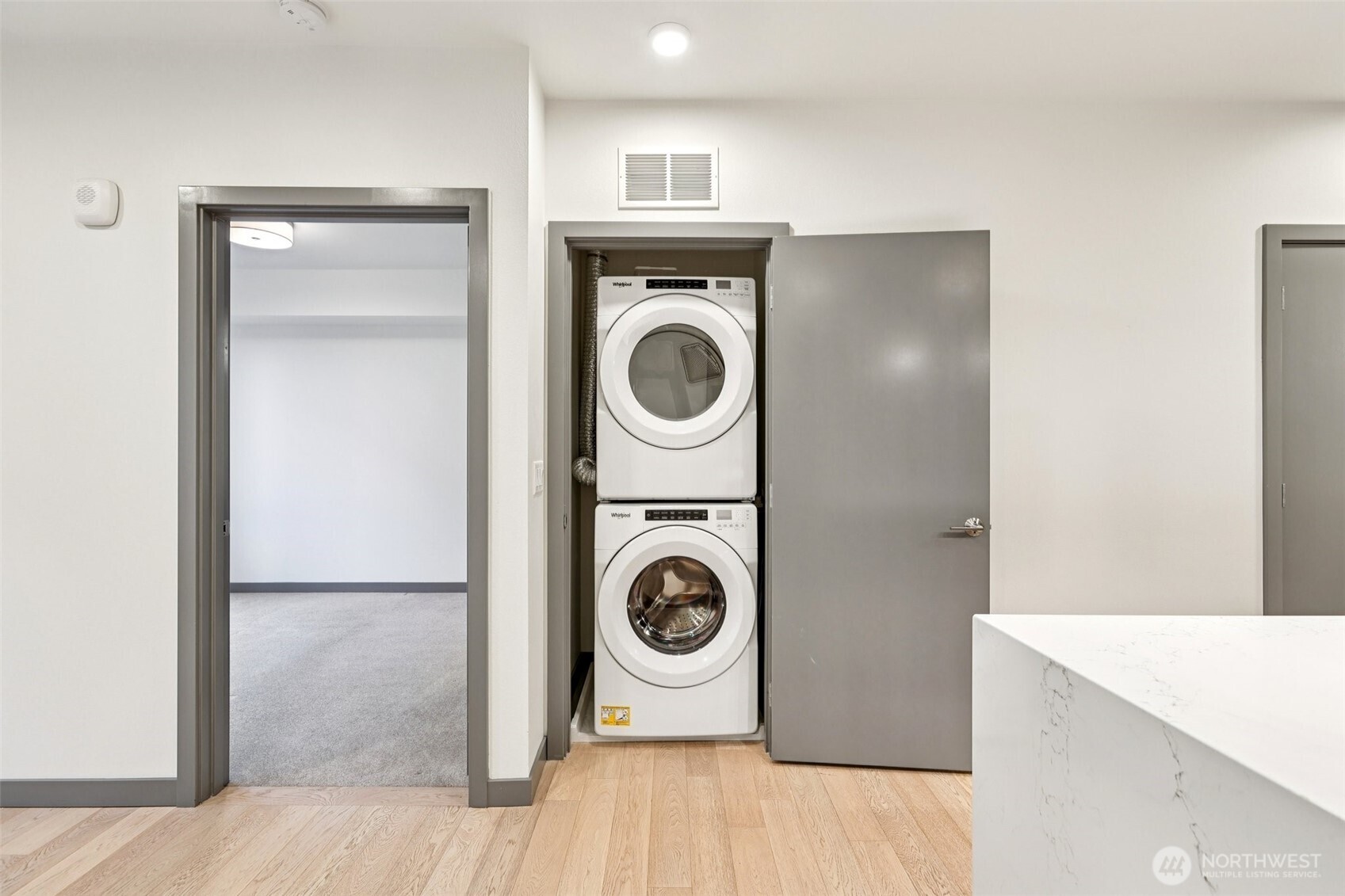 11903 NE 128th Street Unit: 320