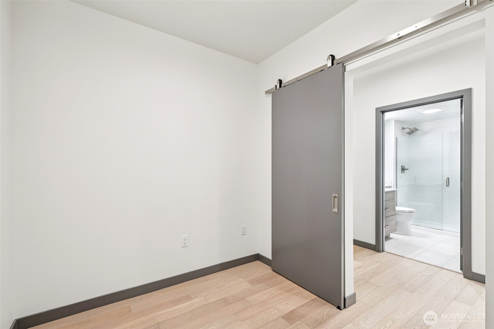 11903 NE 128th Street Unit: 320