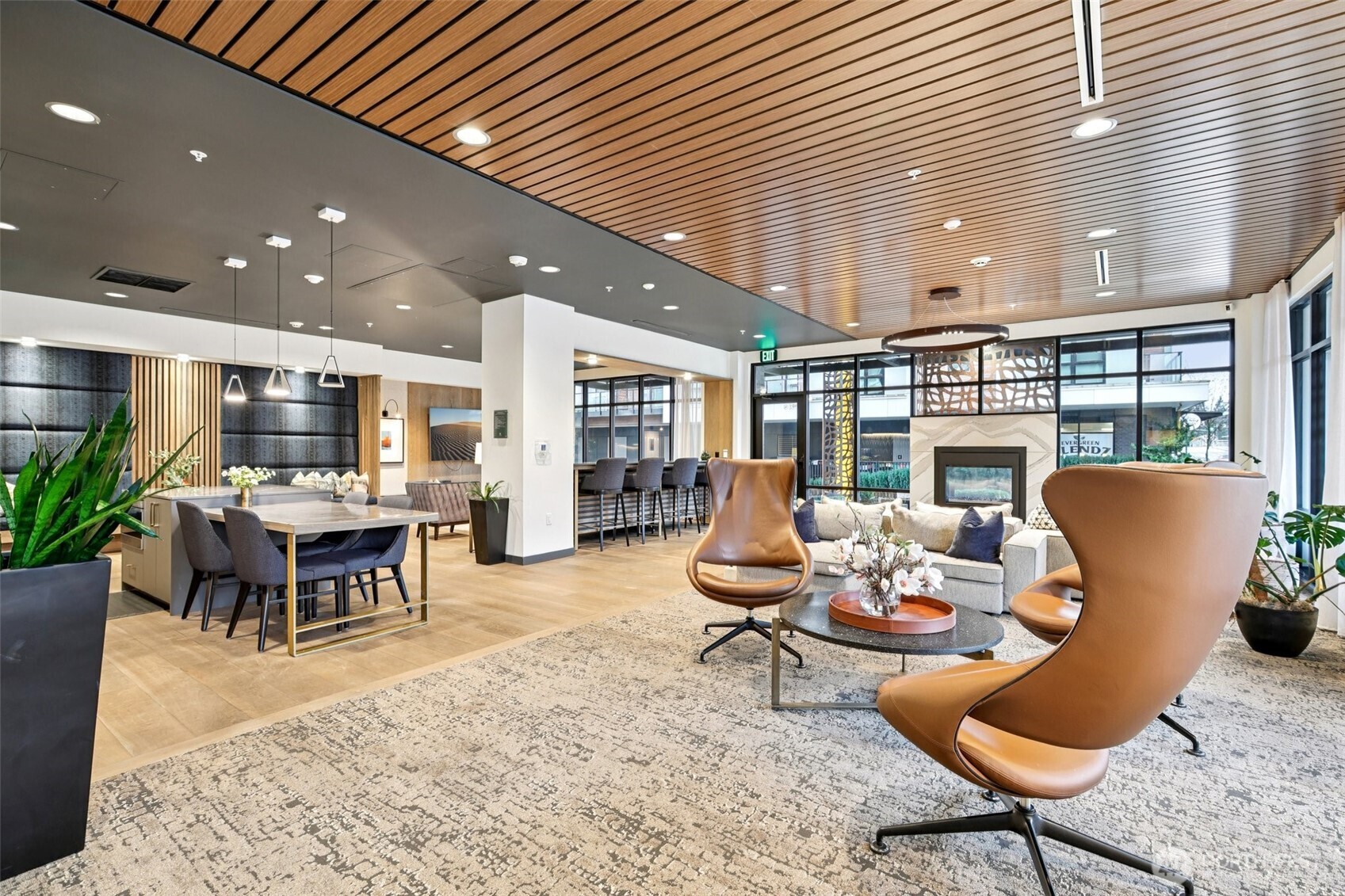 11903 NE 128th Street Unit: 320