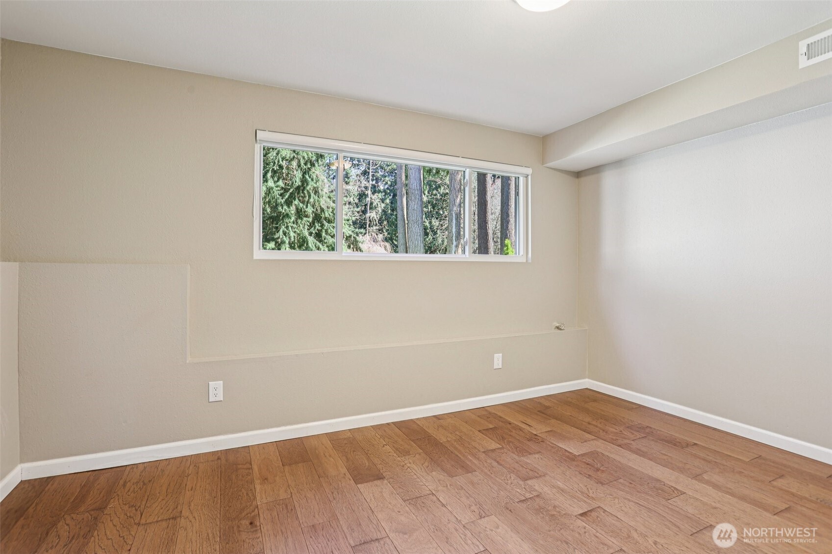 9207 120th Avenue SE