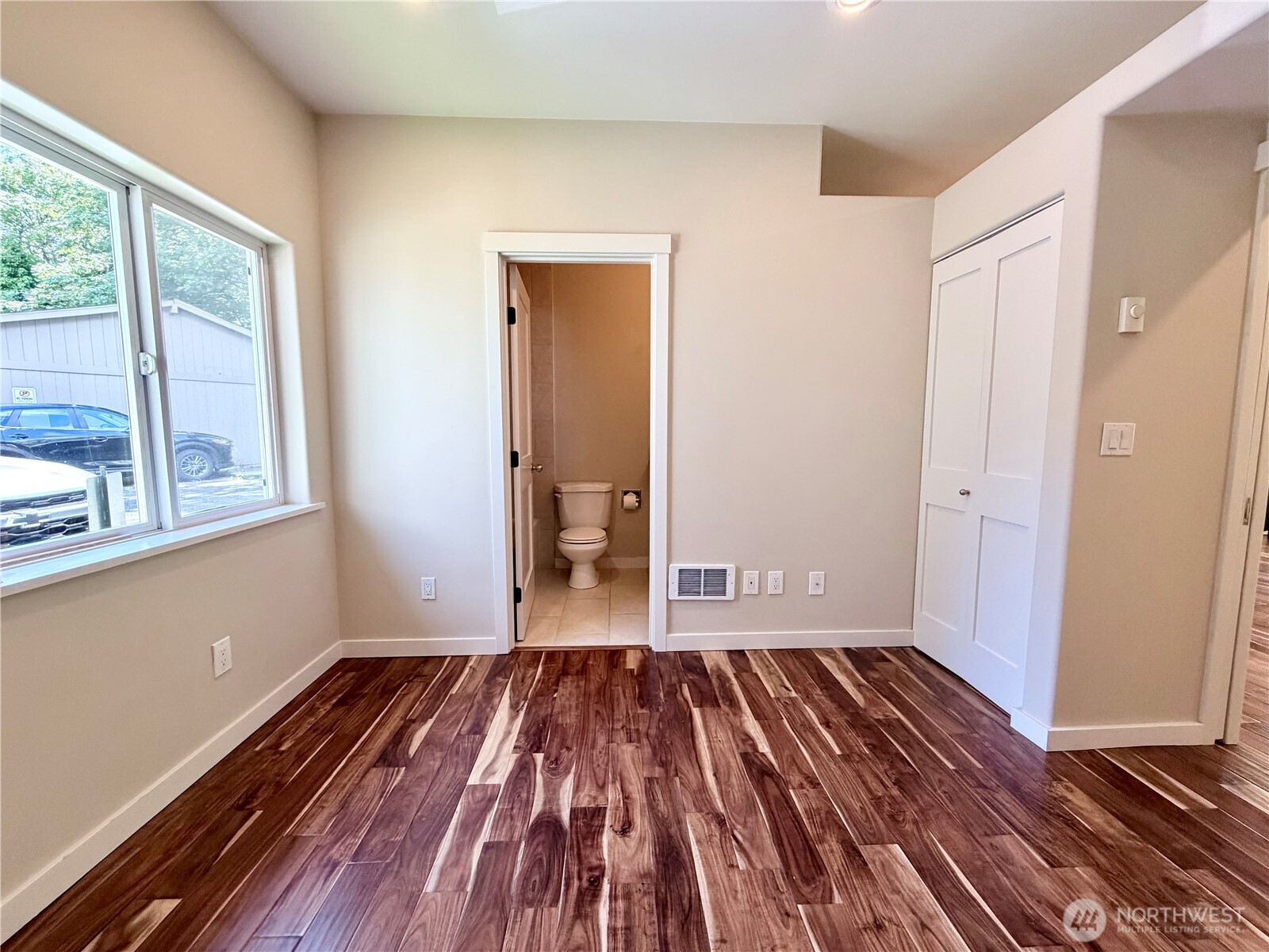 10021 7th Avenue NW Unit: E