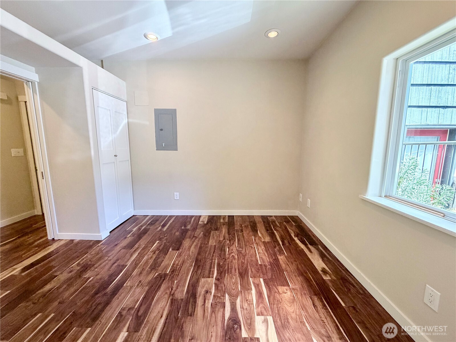 10021 7th Avenue NW Unit: E