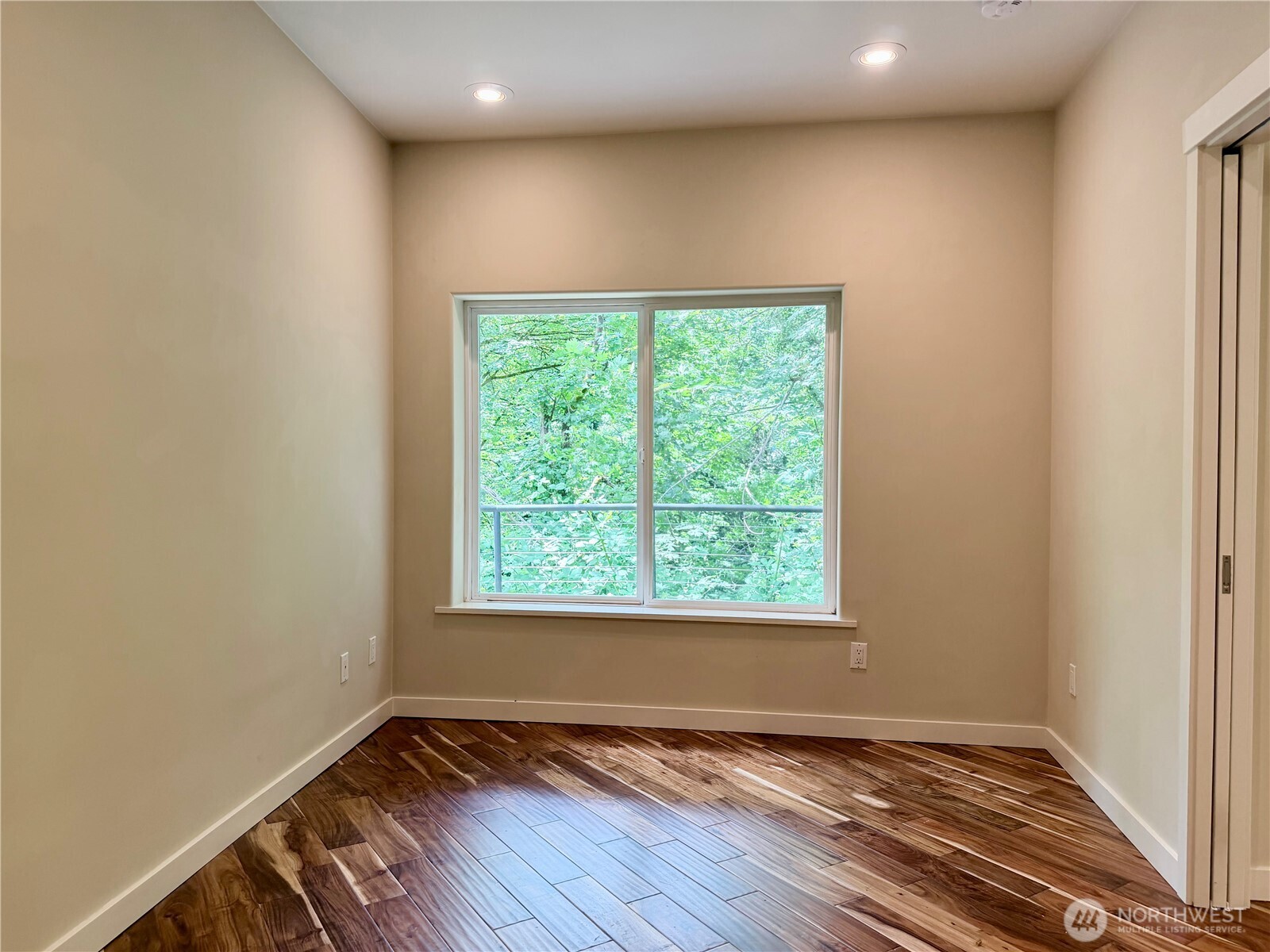 10021 7th Avenue NW Unit: E
